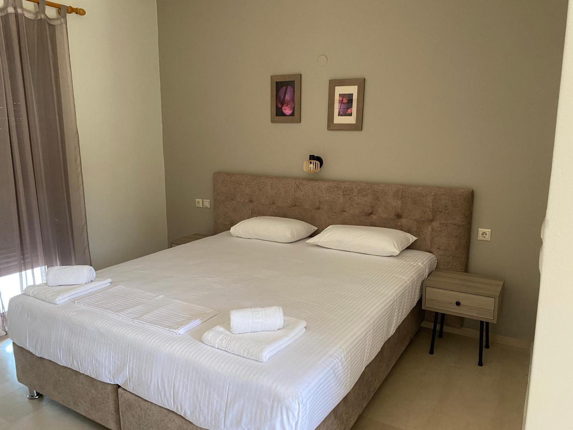 Kiparissis Apartments Kriopigi Zewnętrze zdjęcie