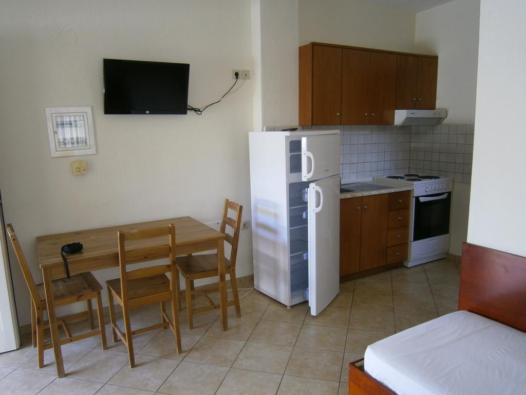 Kiparissis Apartments Kriopigi Zewnętrze zdjęcie